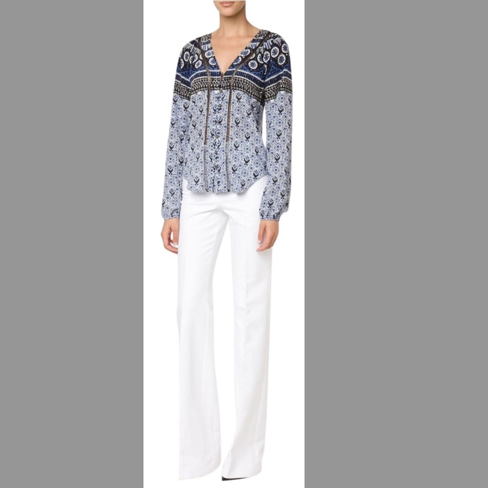 VERONICA BEARD Blue Silk Print Blouse V Neck
